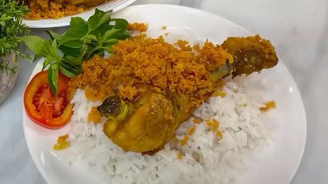 Ayam Bakar & Kremes Si Mogi: Rasa yang Menggugah Jiwa di Cilacap